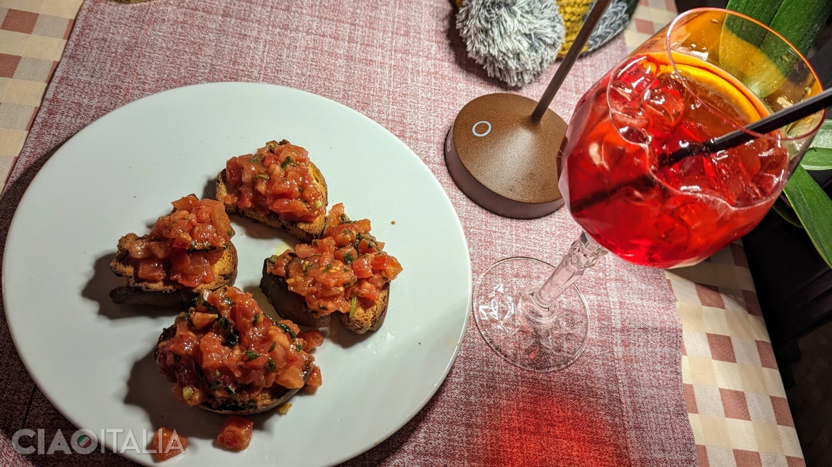 Aperitivo (Campari Spritz with bruschette)