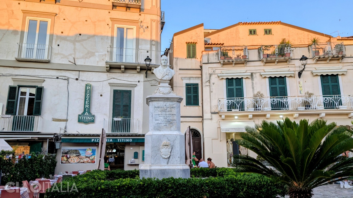 The bust of the philosopher Galluppi is in the center of the square.