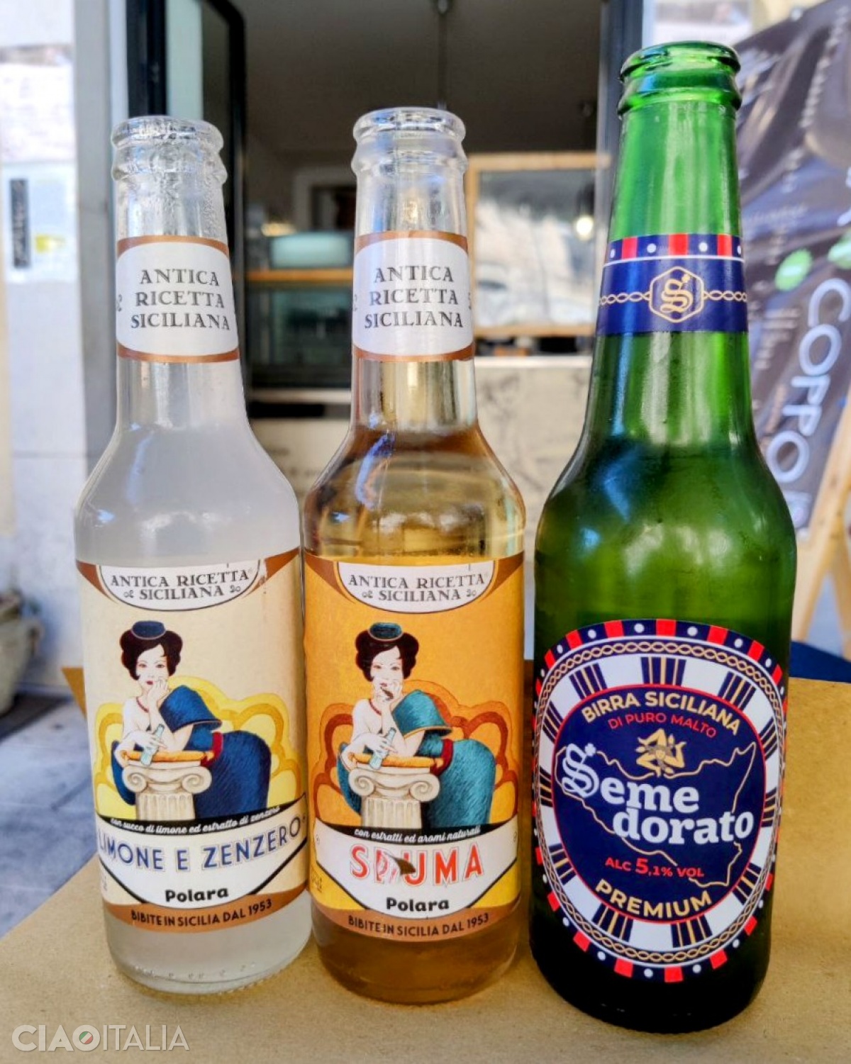 Ginger lemonade, "spuma", and Seme Dorato beer