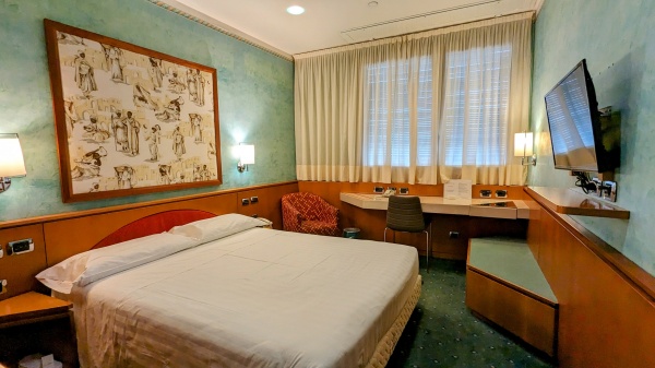 Where to Stay in Milan?