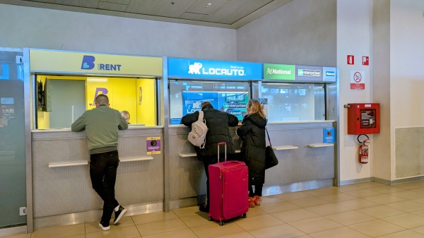 How to Rent a Car from Treviso Airport?