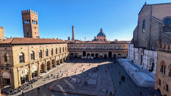 Piazza Maggiore in Bologna