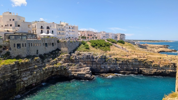 How to Get from Monopoli to Polignano a Mare?