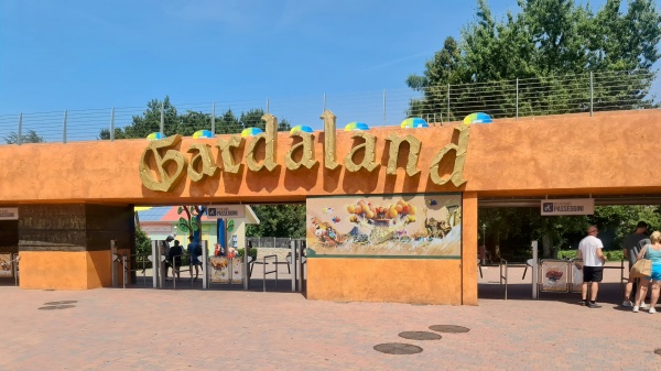 Gardaland Amusement Park (2026 Schedule and Ticket Prices)