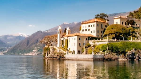 Day Trip from Milan: Lake Como, Cruise, Bellagio, and Lugano